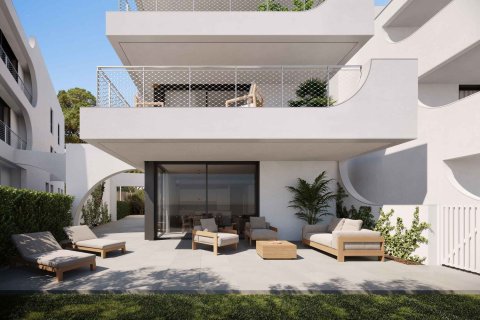 Apartamento de 3 dormitorios en venta en Salou, Tarragona, Cataluña, Spain № 8025 - foto 2