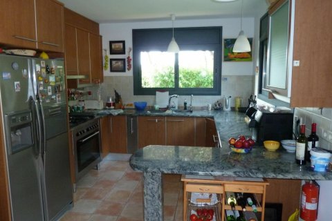 Сasa de 5 dormitorios en venta en Pals, Gerona, Cataluña, Spain № 1644 - foto 18