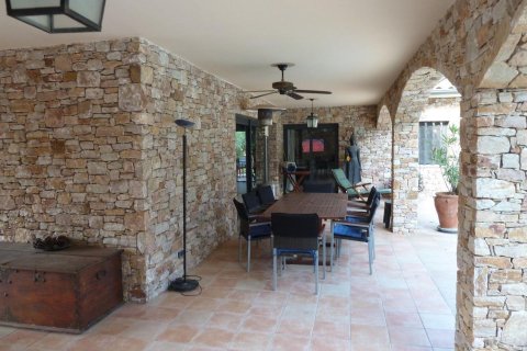 Сasa de 5 dormitorios en venta en Pals, Gerona, Cataluña, Spain № 1644 - foto 10