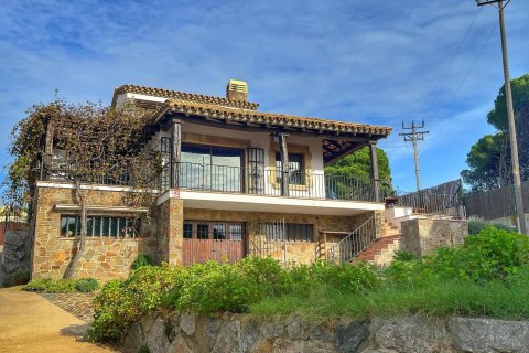 Сasa de 5 dormitorios en venta en Sant Feliu de Guíxols, Gerona, Cataluña, Spain № 1643 - foto 12