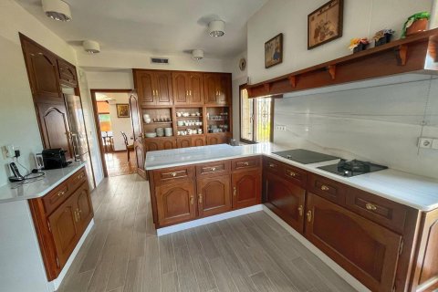 Сasa de 5 dormitorios en venta en Sant Feliu de Guíxols, Gerona, Cataluña, Spain № 1643 - foto 13