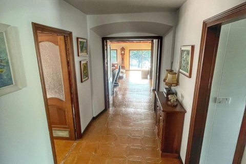 Сasa de 5 dormitorios en venta en Sant Feliu de Guíxols, Gerona, Cataluña, Spain № 1643 - foto 17