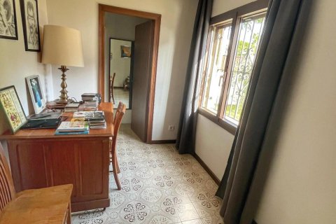 Сasa de 5 dormitorios en venta en Sant Feliu de Guíxols, Gerona, Cataluña, Spain № 1643 - foto 20
