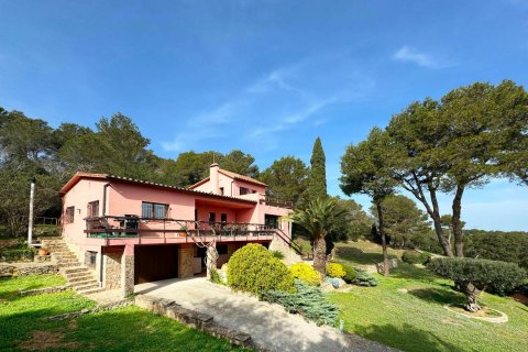 Сasa de 4 dormitorios en venta en Begur, Gerona, Cataluña, Spain № 1641 - foto 21