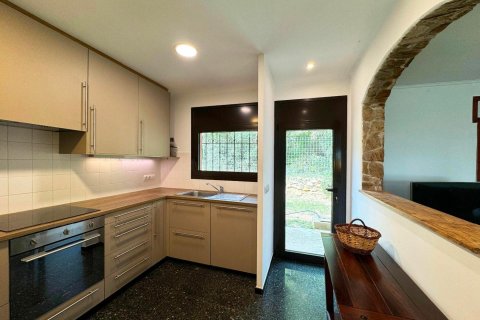 Сasa de 4 dormitorios en venta en Begur, Gerona, Cataluña, Spain № 1641 - foto 7