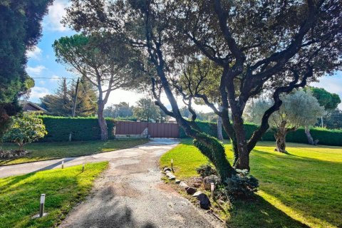 Сasa de 8 dormitorios en venta en Seva, Barcelona, Cataluña, Spain № 1647 - foto 24
