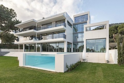 Villa de 6 dormitorios en venta en Pedralbes, Barcelona, Cataluña, Spain № 1147 - foto 4