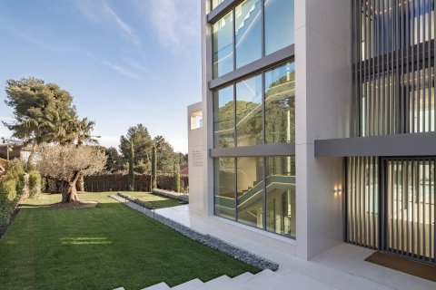 Villa de 6 dormitorios en venta en Pedralbes, Barcelona, Cataluña, Spain № 1147 - foto 7