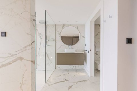 Villa de 6 dormitorios en venta en Pedralbes, Barcelona, Cataluña, Spain № 1147 - foto 21