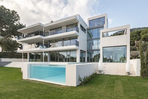 Villa de 6 dormitorios en venta en Pedralbes, Barcelona, Cataluña, Spain № 1147