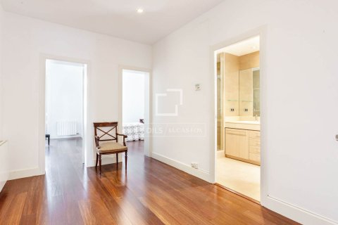 Купить квартиру в Барселона, Испания с 5 спален, 255м², № 4280 - фото 25