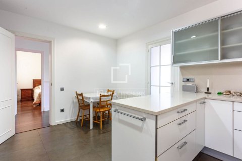 Купить квартиру в Барселона, Испания с 5 спален, 255м², № 4280 - фото 9