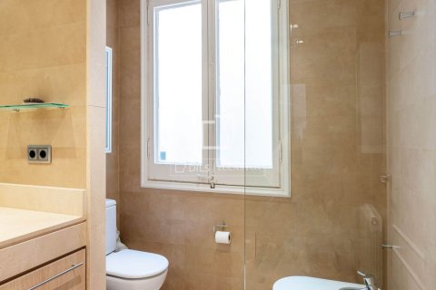Купить квартиру в Барселона, Испания с 5 спален, 255м², № 4280 - фото 18