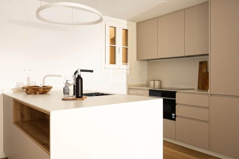 Apartamento de 3 dormitorios en venta en Barcelona, Cataluña, Spain № 4284 - foto 12