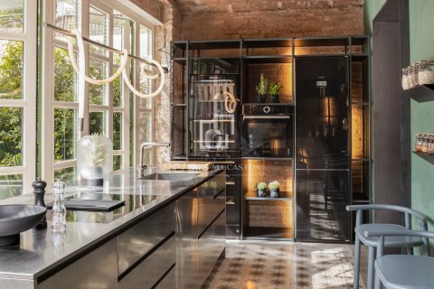 Купить квартиру в Барселона, Испания с 2 спальни, 116м², № 4283 - фото 16
