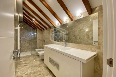 4 bedrooms apartment for sale in Barcelona, Catalonia, Spain № 935 - photo 28