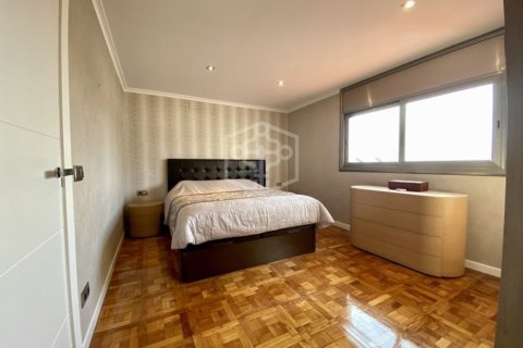 4 bedrooms apartment for sale in Barcelona, Catalonia, Spain № 935 - photo 20