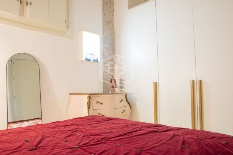 Apartamento de 3 dormitorios en venta en Barcelona, Cataluña, Spain № 937 - foto 20