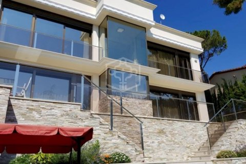 Villa de 4 dormitorios en venta en Calonge, Gerona, Cataluña, Spain № 938 - foto 4