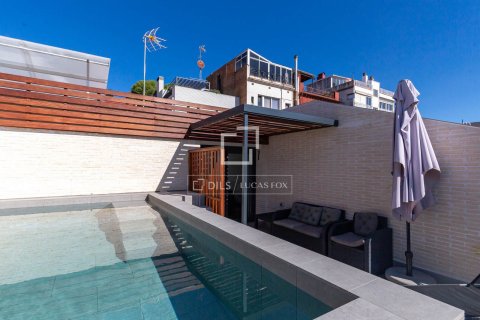 Villa de 3 dormitorios en venta en Esplugues de Llobregat, Barcelona, Cataluña, Spain № 6281 - foto 6