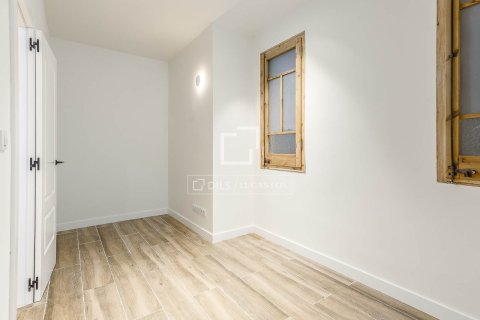 Купить квартиру в Барселона, Испания с 2 спальни, 75м², № 6285 - фото 23