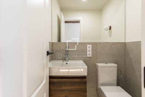 Купить квартиру в Барселона, Испания с 2 спальни, 75м², № 6285 - фото 11