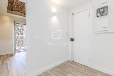 Купить квартиру в Барселона, Испания с 2 спальни, 75м², № 6285 - фото 27