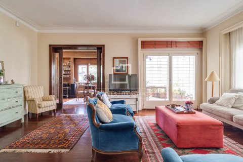 Apartamento de 6 dormitorios en venta en Barcelona, Cataluña, Spain № 6284 - foto 25