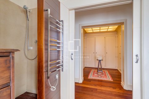 Apartamento de 6 dormitorios en venta en Barcelona, Cataluña, Spain № 6284 - foto 18