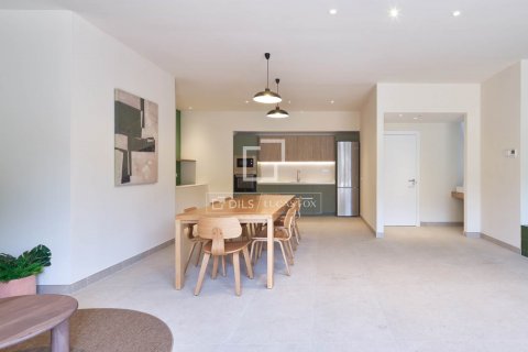 Купить квартиру в Барселона, Испания с 1 спальня, 49м², № 8887 - фото 6
