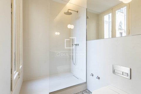 Купить квартиру в Барселона, Испания с 2 спальни, 110м², № 8890 - фото 6