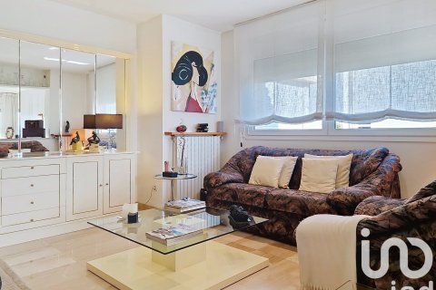 Купить дом в Ла Бисбаль Д'Эмпорда, Испания с 3 спальни, 269м², № 4824 - фото 3