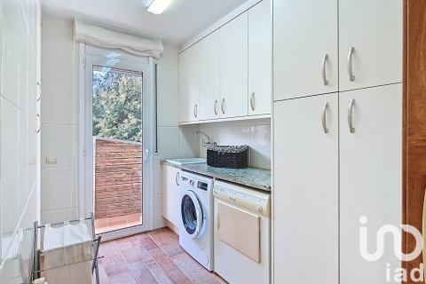Купить дом в Ла Бисбаль Д'Эмпорда, Испания с 3 спальни, 269м², № 4824 - фото 6