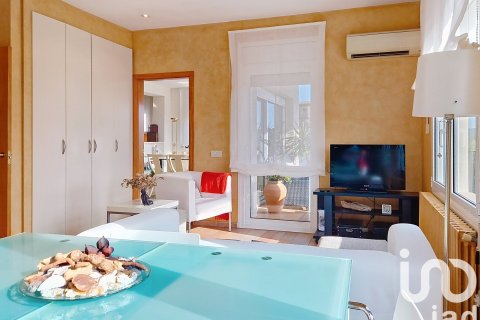 Купить дом в Ла Бисбаль Д'Эмпорда, Испания с 3 спальни, 269м², № 4824 - фото 5