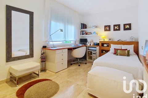 Купить дом в Ла Бисбаль Д'Эмпорда, Испания с 3 спальни, 269м², № 4824 - фото 9