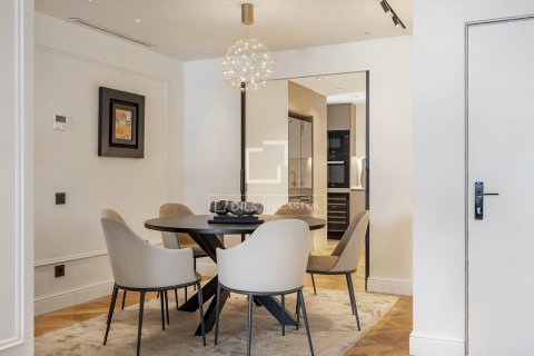 3 bedrooms apartment for sale in Barcelona, Catalonia, Spain № 8706 - photo 14