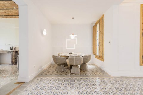4 bedrooms apartment for sale in Barcelona, Catalonia, Spain № 8708 - photo 12