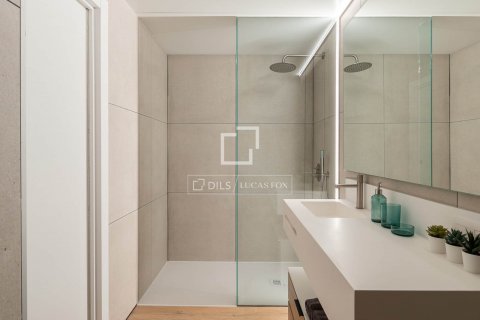 Ático de 4 dormitorios en venta en Barcelona, Cataluña, Spain № 8707 - foto 23