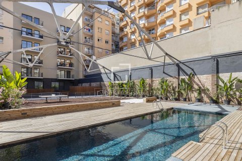 Apartamento de 2 dormitorios en alquiler en Barcelona, Cataluña, Spain № 8710 - foto 25