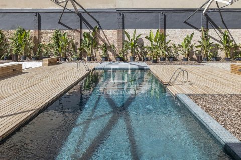 Apartamento de 2 dormitorios en alquiler en Barcelona, Cataluña, Spain № 8710 - foto 26