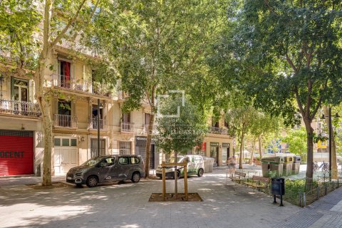 Снять в аренду квартиру в Барселона, Испания с 2 спальни, 56м², № 8705 - фото 25