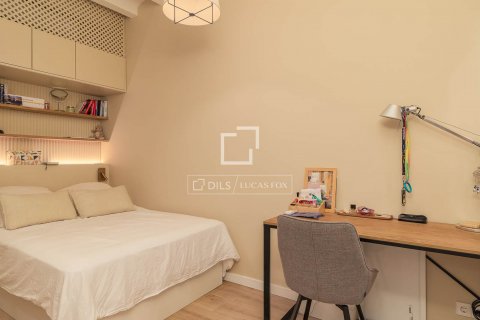 Снять в аренду квартиру в Барселона, Испания с 2 спальни, 56м², № 8705 - фото 8