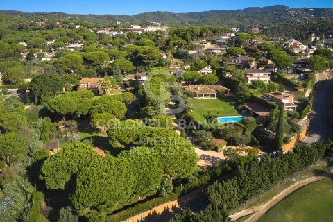 Сasa de 9 dormitorios en venta en Sant Andreu de Llavaneres, Barcelona, Cataluña, Spain № 5880 - foto 3