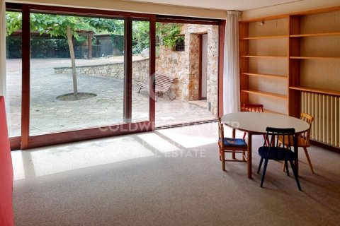 Сasa de 9 dormitorios en venta en Sant Andreu de Llavaneres, Barcelona, Cataluña, Spain № 5880 - foto 20
