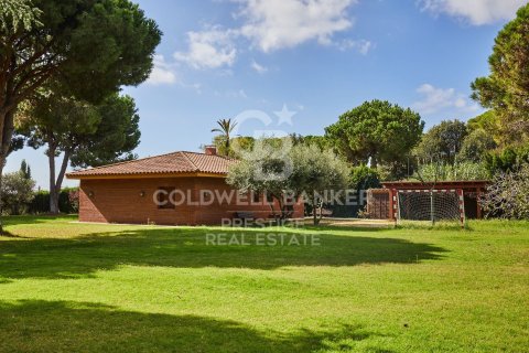 Сasa de 9 dormitorios en venta en Sant Andreu de Llavaneres, Barcelona, Cataluña, Spain № 5880 - foto 27