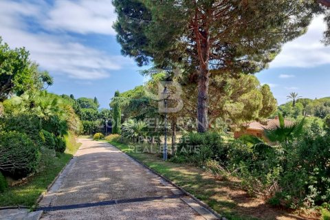 Сasa de 9 dormitorios en venta en Sant Andreu de Llavaneres, Barcelona, Cataluña, Spain № 5880 - foto 5
