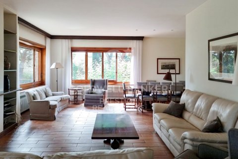 Сasa de 9 dormitorios en venta en Sant Andreu de Llavaneres, Barcelona, Cataluña, Spain № 5880 - foto 7