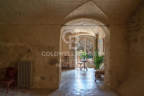 Сasa de 6 dormitorios en venta en Gerona, Cataluña, Spain № 5876 - foto 11