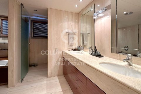 5 bedrooms apartment for sale in Barcelona, Catalonia, Spain № 5881 - photo 8