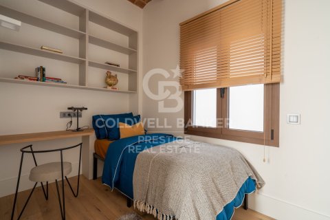 Купить квартиру в Барселона, Испания с 3 спальни, 123м², № 5878 - фото 11